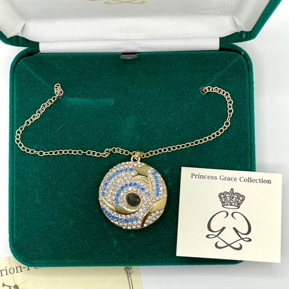 Clarion-Pell Grace Kelly Collection Swirling Sea Reversible Pendant Necklace - Picture 1 of 13